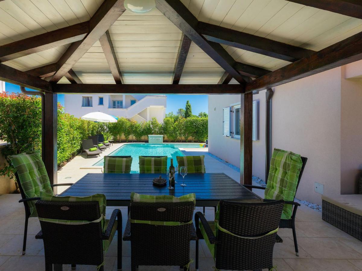 Holiday Home Villa Valentina By Interhome Loborika Екстер'єр фото
