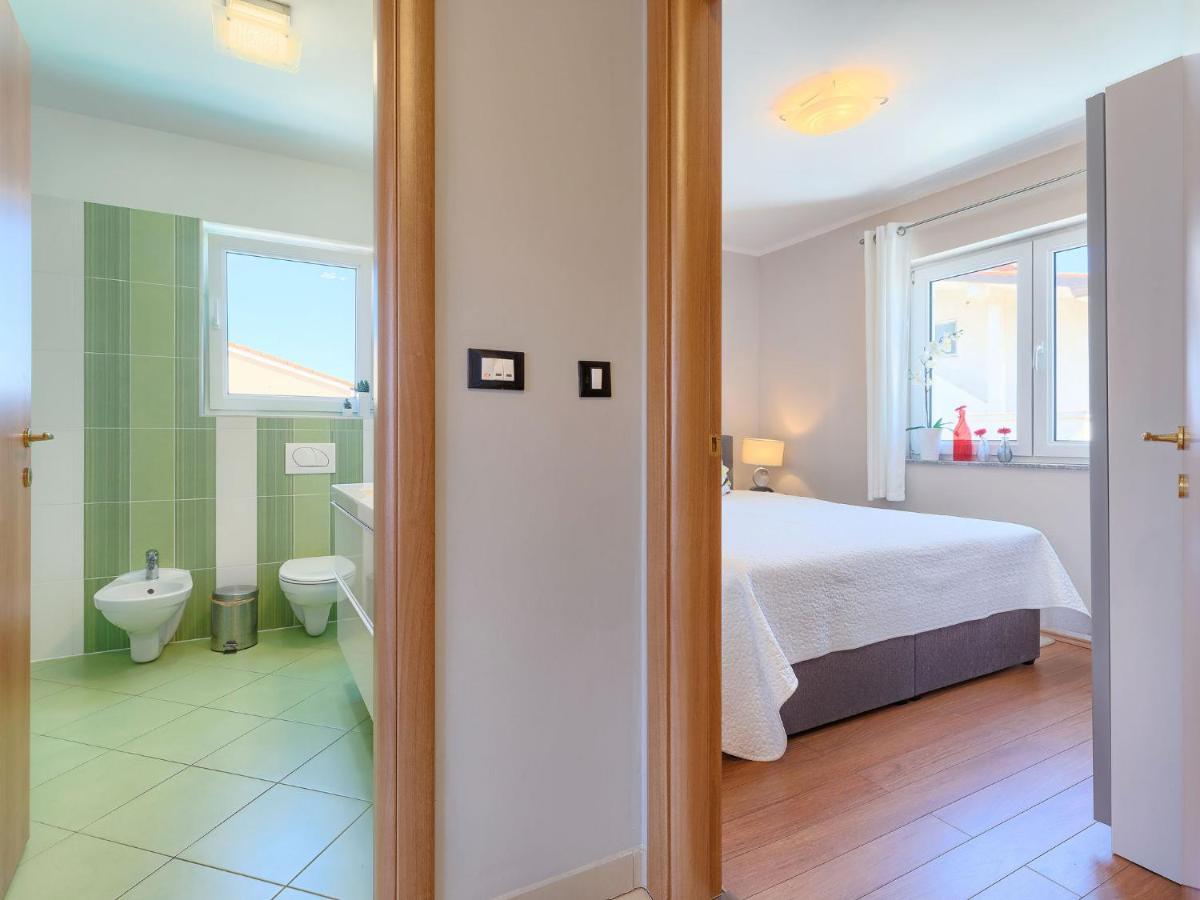Holiday Home Villa Valentina By Interhome Loborika Екстер'єр фото